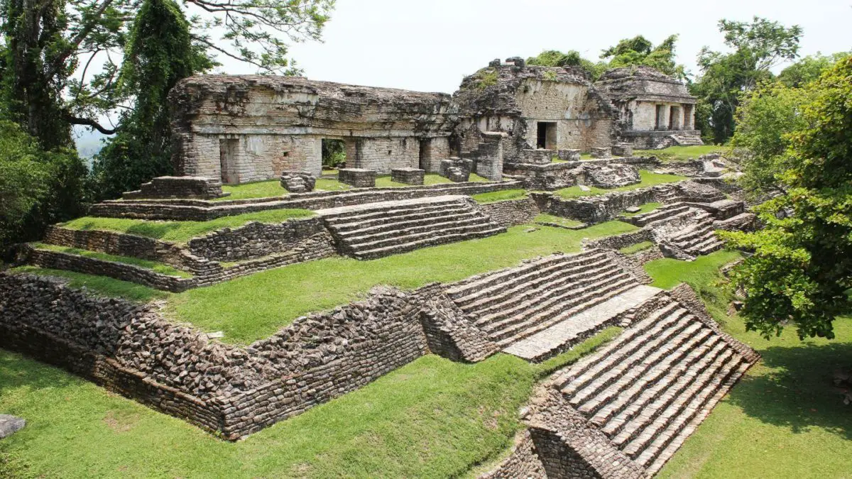 organización política de los Mayas