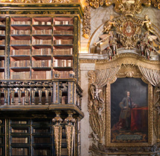 Biblioteca Joanina, de estilo Rococó en la Universidad de Coimbra