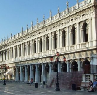 Biblioteca Nacional Marciana, más antiguas en Venecia